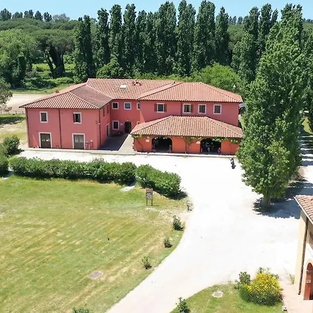 Hotel Casale La Sterpaia 3*